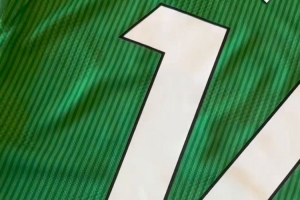 開啟新篇章！貝蒂斯曬阿姆拉巴特簽約、亮相視頻