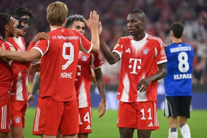 誰(shuí)能防住這條鋒線？拜仁鋒線4人5場(chǎng)狂入18球，總身價(jià)近3.2億歐