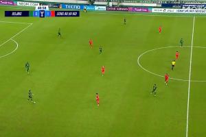 國安主場喝倒彩！不滿球隊(duì)表現(xiàn)，恩加德烏每次拿球球迷都發(fā)出噓聲