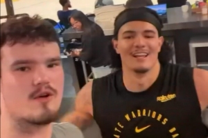 桑托斯&波斯特錄視頻為女武神隊(duì)打call 慶祝同城球隊(duì)首進(jìn)季后賽