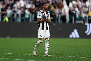 斯基拉：桑德蘭今夏有意2000萬歐引進(jìn)凱利，但遭到尤文拒絕