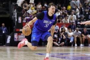 后東契奇時(shí)代進(jìn)攻何去何從？基德或讓弗拉格擔(dān)任控衛(wèi)效仿字母哥