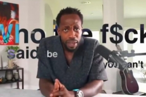 貝弗利diss特雷-楊：詹姆斯都被批評 你為啥不行？憑什么？