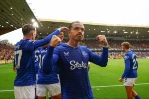 格拉利什：本賽季利物浦有幾次2-0領(lǐng)先被扳平，我們當時很有信心