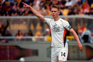 威尼斯總監(jiān)：米蘭1月報價過卡維利亞，但被我們拒絕了