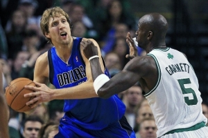 KG和司機誰更強？楊毅：類型不同 加內(nèi)特防守更厲害&司機進攻更強