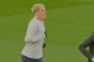 不留情面！加納喬賽前熱身，遭曼聯(lián)主場球迷狂噓