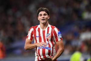 阿斯：阿爾瓦雷斯已經一個多月沒有進球了，禁區(qū)內的存在感也很低