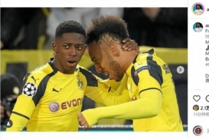 奧巴梅揚社媒曬與登貝萊合照，祝賀前隊友斬獲金球：實至名歸