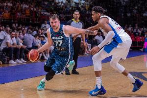 字母：得知東契奇交易時(shí)我驚掉下巴 若他能被交易那還有誰(shuí)不能