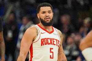 薪資專家：火箭距第一土豪線僅差125萬 若不交易無法簽自由球員