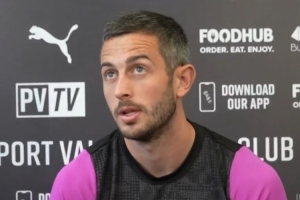 維爾港隊長談對阿森納：格林斯比擊敗了曼聯(lián)，我們?yōu)槭裁床荒苴A？