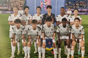 遼媒：女超聯(lián)賽遼寧女足末輪戰(zhàn)平就能奪冠，需避免背上心理包袱