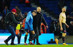 瓜帥：福登在前鋒身后真的很有威脅，他在禁區(qū)附近表現(xiàn)非常完美