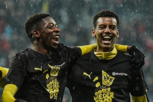 ??什么水平？2017年，登貝萊和伊薩克在多特蒙德搭檔