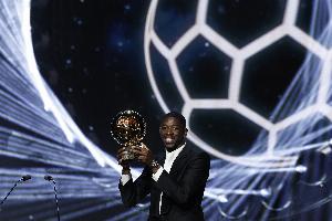 登貝萊：上賽季沒和恩里克吵架，我不會(huì)只考慮自己不參與防守