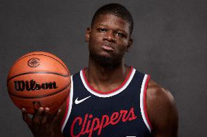 隊(duì)記：爵士通過發(fā)展聯(lián)盟下屬球隊(duì)與鵜鶘下屬球隊(duì)交易 獲得班巴