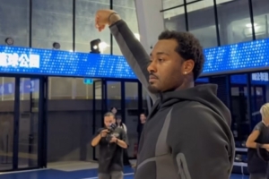 寶刀未老！沃爾中國行投三分 連進(jìn)八球彈無虛發(fā)