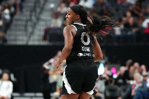 厥功至偉！杰基-楊14中9砍全場最高25分另5板4助 幫助王牌勝狂熱