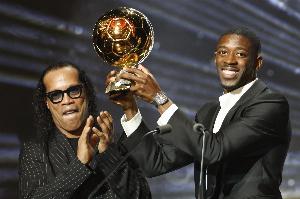 終極榮耀??登貝萊金球?qū)ＴL| 梅西第一個(gè)向我祝賀 榮譽(yù)屬于巴黎