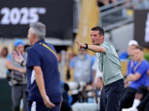 羅體：一名國米球迷看訓練時喊著讓勞塔羅周日進球，齊沃暴怒訓斥