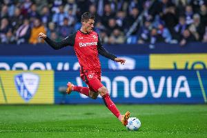 勒沃庫森官方：前鋒?？舜笸燃∪馐軅?，預(yù)計(jì)缺席兩場(chǎng)比賽