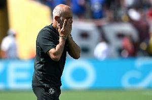 馬雷斯卡：紅牌后比賽局勢(shì)徹底改變了，我們是在白白給對(duì)手送禮