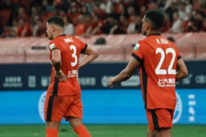 【比賽日Vlog】回顧中超第26輪上海海港3比2武漢三鎮(zhèn)的精彩瞬間