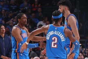 兵強(qiáng)馬壯！雷霆公布25-26賽季訓(xùn)練營(yíng)大名單：新三少領(lǐng)銜 總共21人