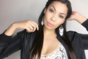 來了就都是兄弟！霍福德妹妹22年曾噴勇士是“碧池辣雞”