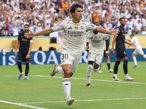 競(jìng)爭(zhēng)太激烈！21歲貢薩洛世俱杯6場(chǎng)4球1助，西甲7輪僅91分鐘0球0助