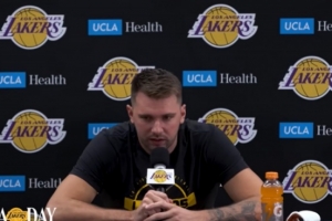 東契奇：上賽季我們確實沒時間磨合 季前賽對我和球隊都至關(guān)重要