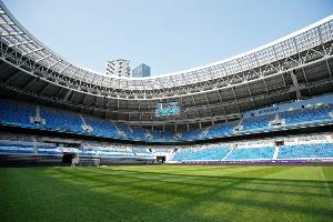 記者：新鵬城2名助教將繼續(xù)留任，守門員教練和體能教練離開