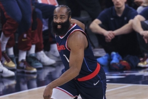 哈登：向所有中國家人致意 他們幾乎陪伴了我整個(gè)生涯??