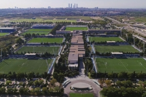 皇馬紀(jì)念俱樂部體育城啟用20周年，訓(xùn)練、農(nóng)藝、創(chuàng)新區(qū)大型綜合體