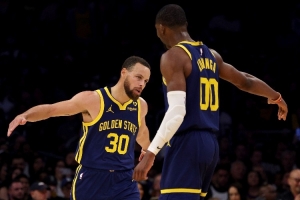 庫(kù)里談庫(kù)明加：我們期待他來到球隊(duì)后全力以赴幫助我們爭(zhēng)取勝利