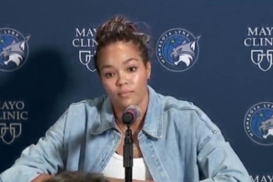 科利爾吐槽WNBA聯(lián)盟高層：我們有最好的聯(lián)賽 最爛的領(lǐng)導(dǎo)