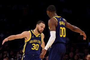 蘇群談庫明加續(xù)約：鑒于兩年后庫里可能退役 勇士設(shè)置合同很謹(jǐn)慎