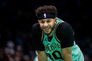 Stein：勇士與小庫里簽的是ex-9合同 裁了等新賽季打一個月再重簽