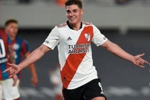 河床殺器！21歲時小蜘蛛46場24球15助全歐瘋搶，曼城2140萬歐預(yù)定