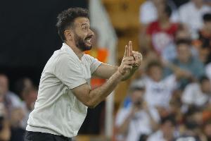 阿斯：瓦倫西亞負于奧維耶多賽后，主帥科貝蘭點名批評了多位球員