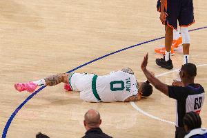 早日回歸！塔圖姆推特康復(fù)打卡：5個(gè)月了?