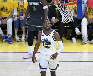 雙贏！庫明加多拿錢&勇士手握第2年球隊選項 目前最佳解決方案？