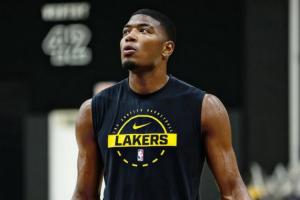 休賽期練挺狠！八村曬首日訓(xùn)練營照 小臂青筋暴起體脂明顯降低！