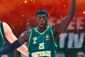 21分10助！納恩新賽季歐冠籃首秀兩雙帶隊取得開門紅！