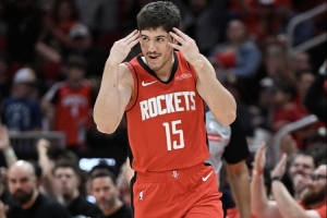 烏度卡：謝潑德已準備好了現(xiàn)在是他的時刻 隨著時間增多他會更棒