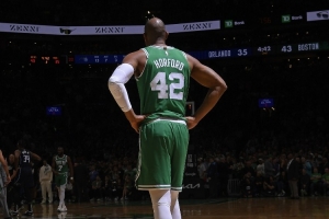 科爾：霍福德能融入任何陣容 他的領(lǐng)袖氣質(zhì)也能彌補盧尼的缺失