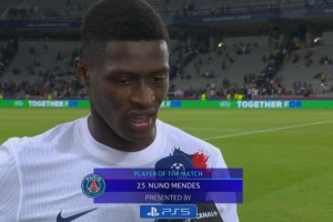 長途奔襲助攻！努諾-門德斯當(dāng)選巴黎vs巴薩全場最佳球員