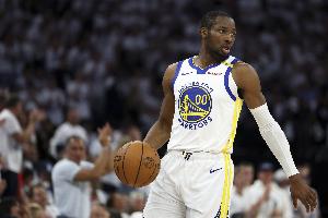 隊(duì)記：庫明加今天飛往灣區(qū) 預(yù)計(jì)明天參加勇士首次訓(xùn)練