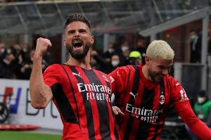 加斯佩里尼：吉魯?shù)囊苿臃浅ｌ`活，他在AC米蘭時的表現(xiàn)極其出色